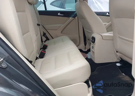 2014 Volkswagen Tiguan Se from USA, damaged, VIN WVGAV3AX9EW625175